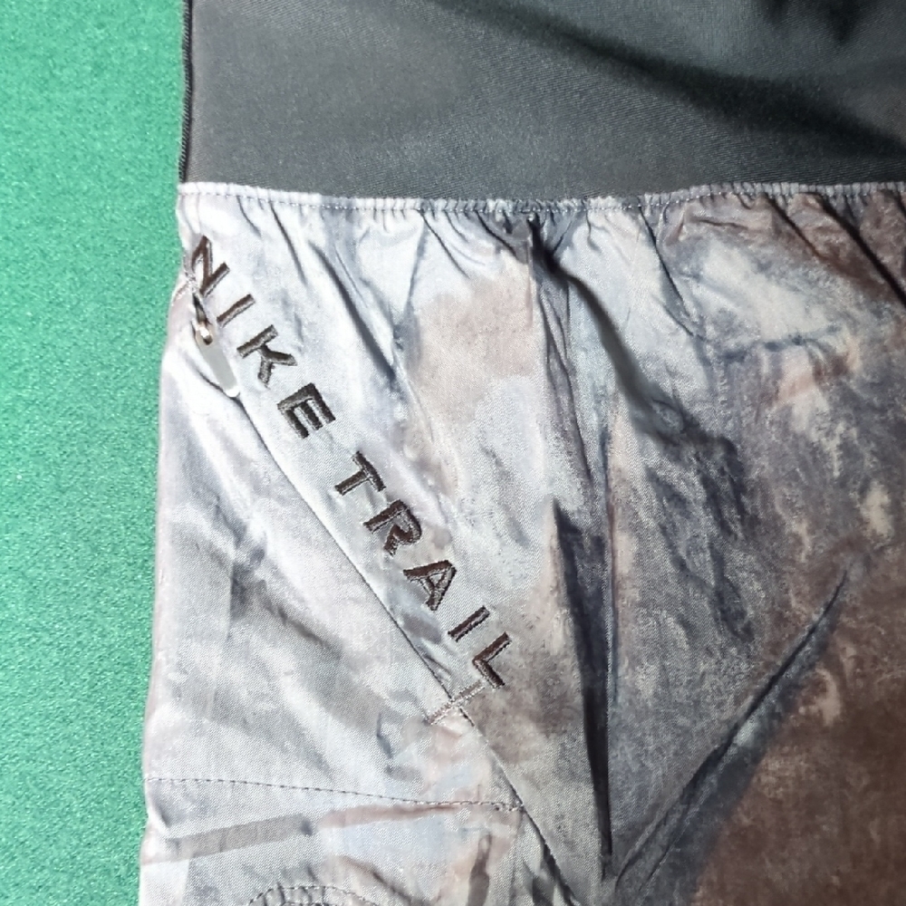 Nike Women's Silver and Black Reflective Trail Running Shorts - Picture 4 of 12